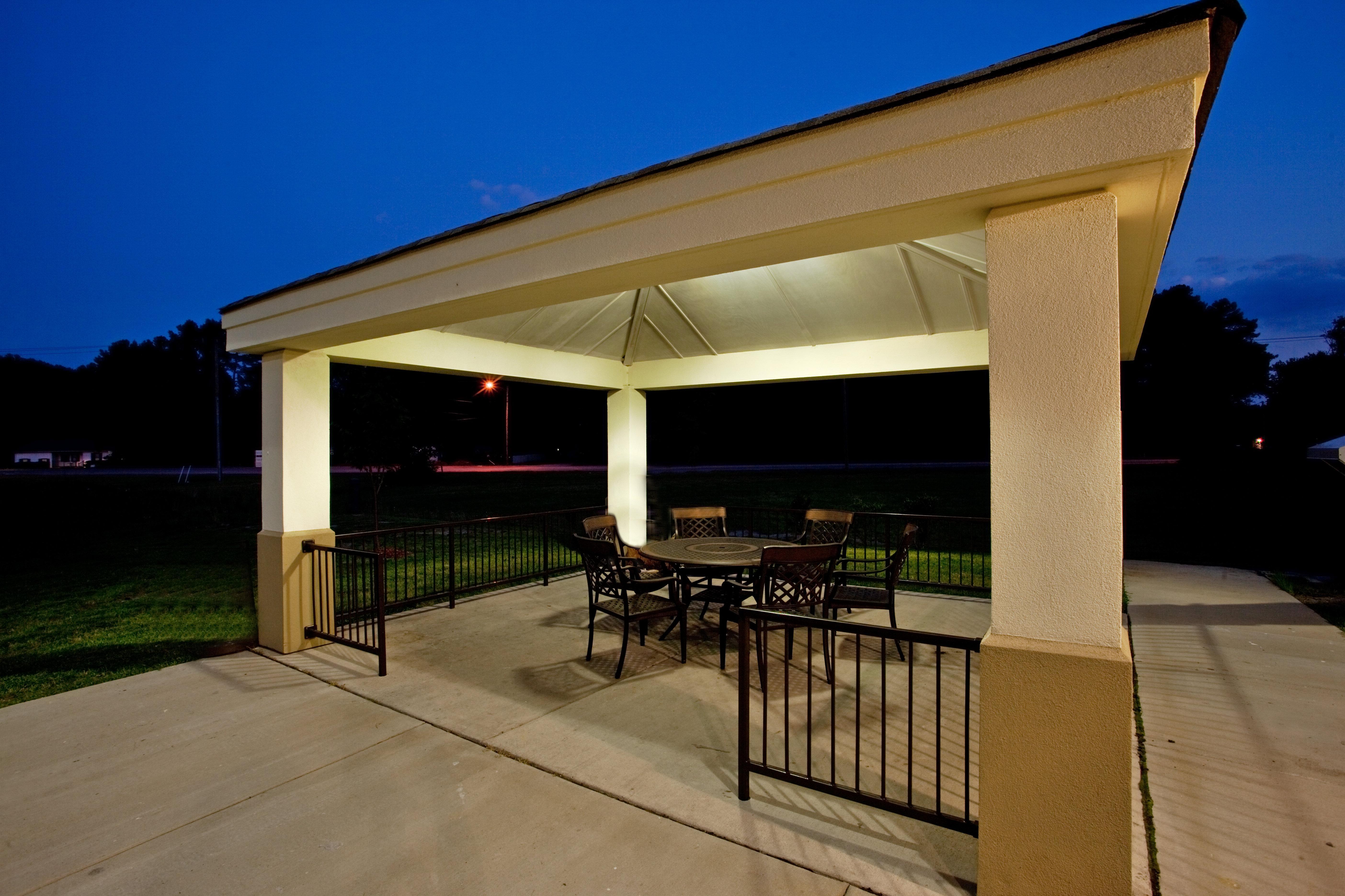 Candlewood Suites Chesapeake-Suffolk By Ihg Exterior photo