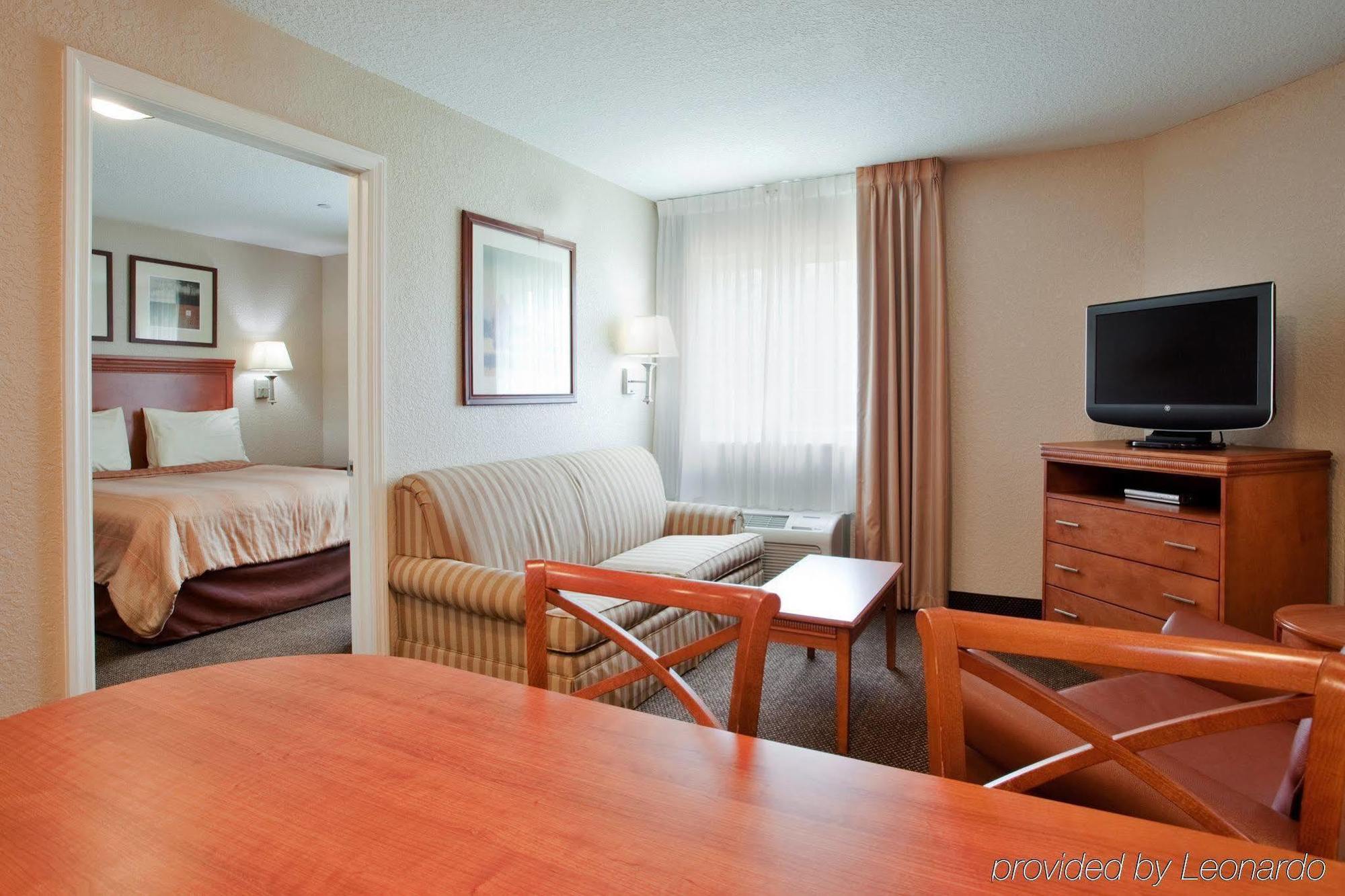 Candlewood Suites Chesapeake-Suffolk By Ihg Exterior photo