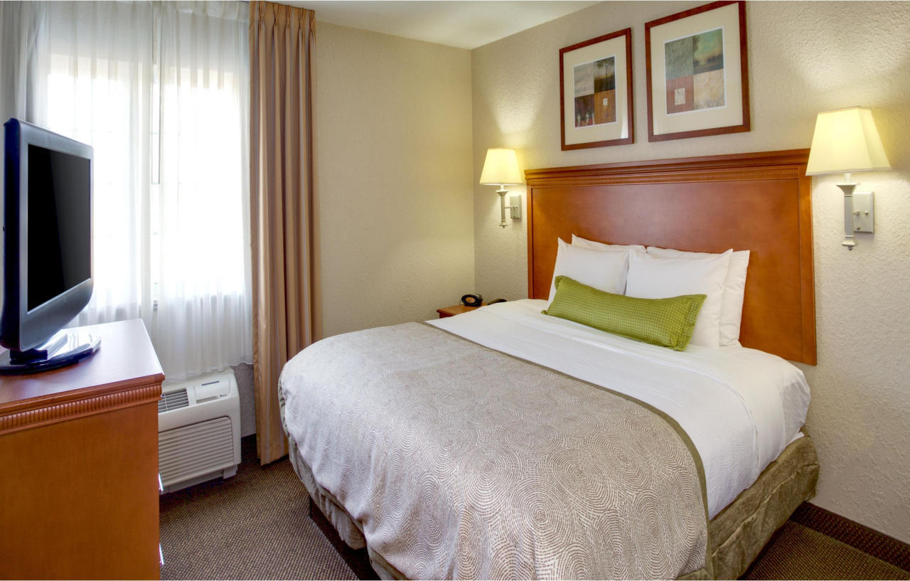 Candlewood Suites Chesapeake-Suffolk By Ihg Exterior photo